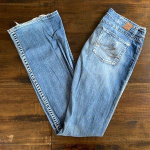 BKE denim, star stretch. Women’s size 29 X 37.5.